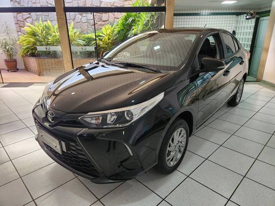 TOYOTA YARIS 1.5 16V FLEX SEDAN XS MULTIDRIVE TOYOTA YARIS 1.5 16V FLEX SEDAN XS MULTIDRIVE